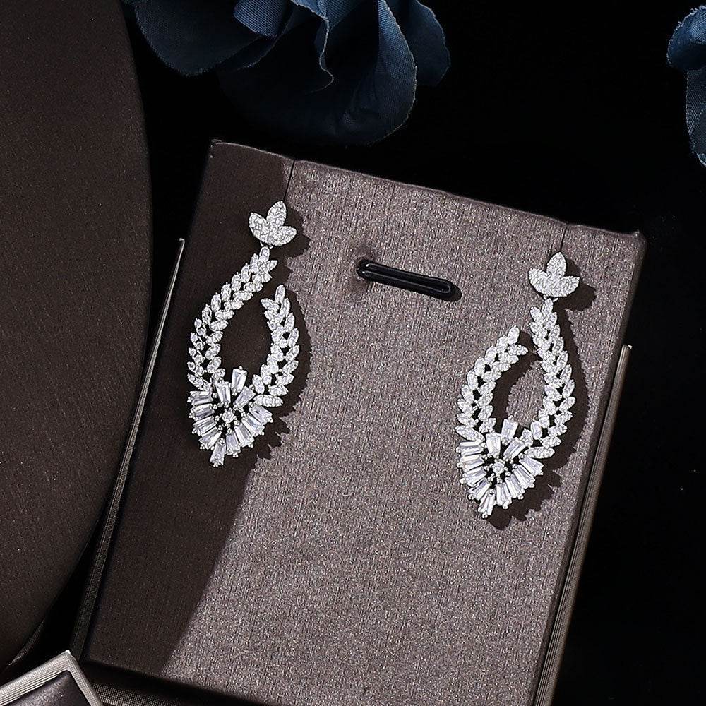 Elegant Bridal Four-Piece Jewelry Set - White Gold & Gemstones 2025 - Buy Center