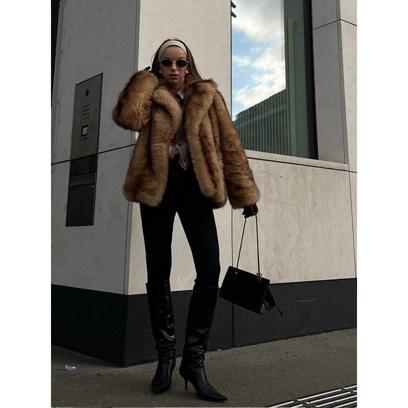 Street Fur Coat for Women - Cozy Short Brown Top, Modern Style 2025 - Buy Center
