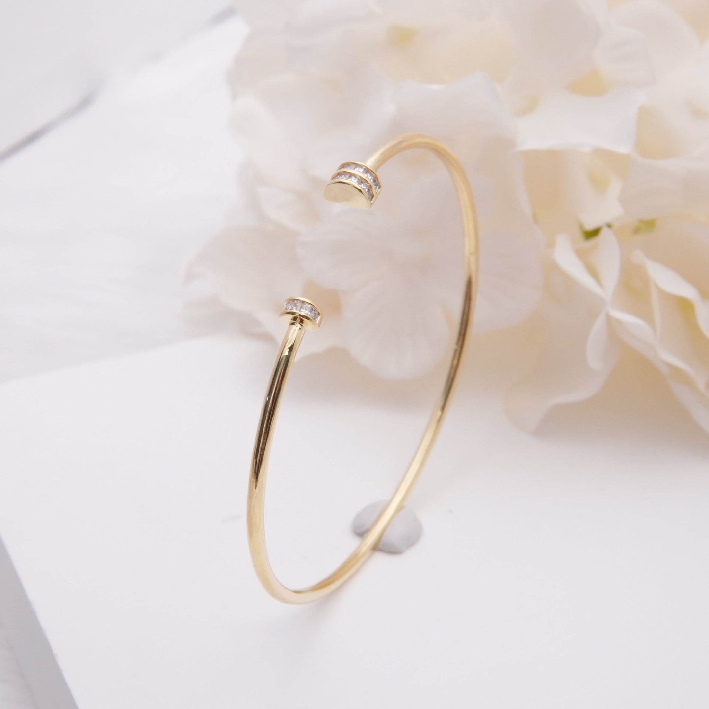 Elegant Zircon Bracelet for Women - Light Luxury Design, Trendy Style - Buy Center