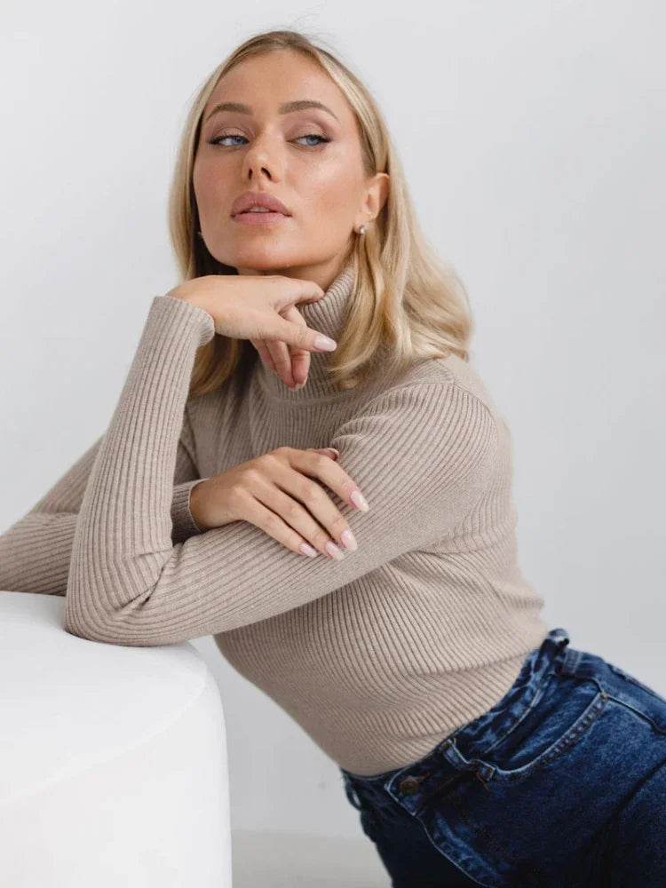 Gadinus Women's Turtleneck Sweater - Casual Autumn Pullover - Buy Center