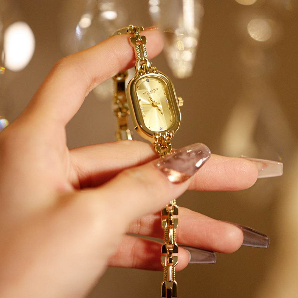 Medieval Small Golden Watch - Retro Oval Design, Lightweight Quartz Style - Buy Center