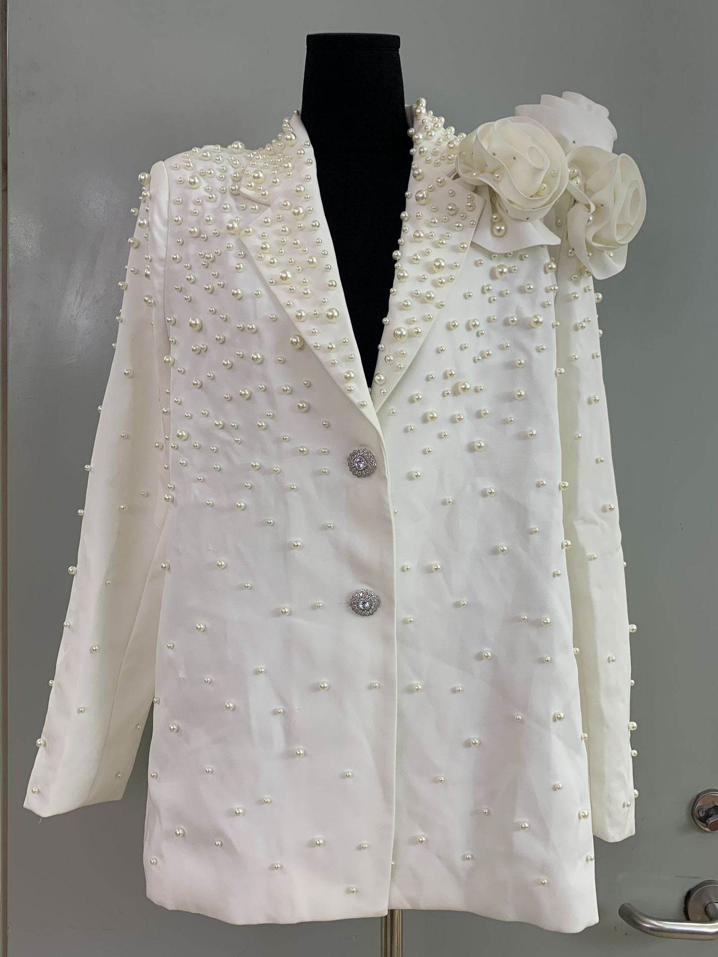 Elegant Beaded Suit Collar Jacket - Three-Dimensional Flower Detail - Buy Center